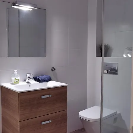 Precioso Apartamento Cerca De La Playa *