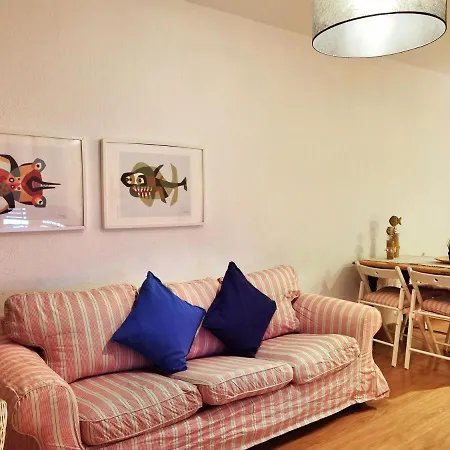 Precioso Apartamento Cerca De La Playa カレタ・デ・ファマラ